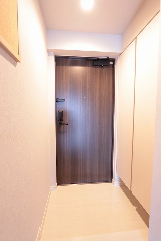 ロイヤルパークス船橋 玄関