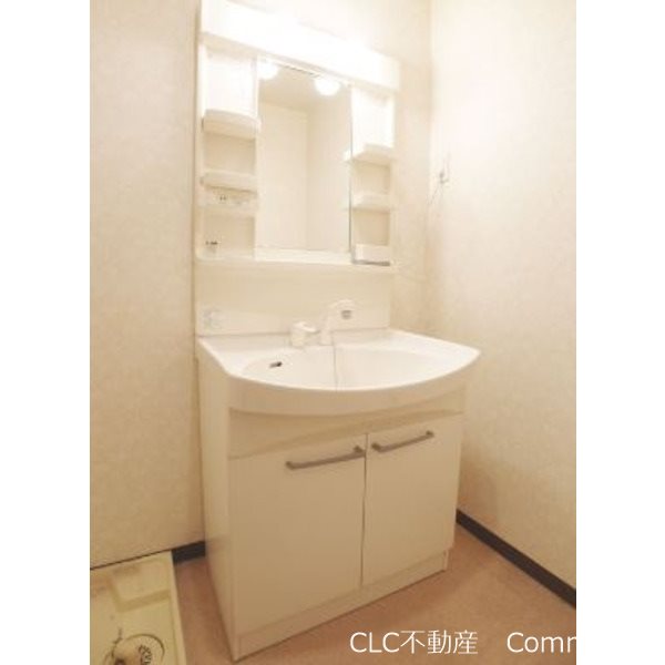 &#12503;&#12522;&#12512;&#12525;&#12540;&#12474;&#65323; &#12381;&#12398;&#20182;1