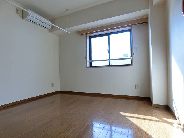 ＳｕｎＳｐｒｉｎｇＴｏｗｅｒ ベッドルーム