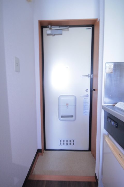 千葉県船橋市西船１丁目 玄関