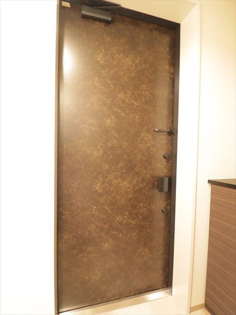 ヴィラスリーヴイ浦安 玄関