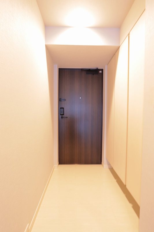 ロイヤルパークス船橋 玄関