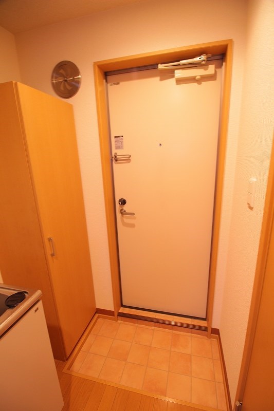 プラムハイツ 玄関