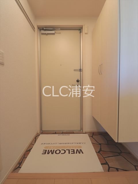 ラルゴ新浦安 玄関