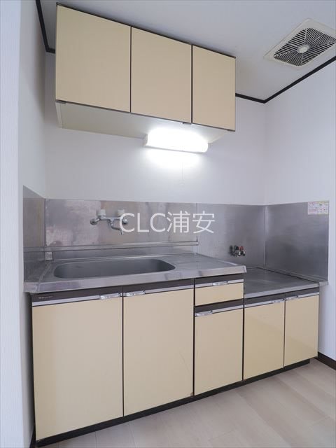 アーバン浦安 キッチン