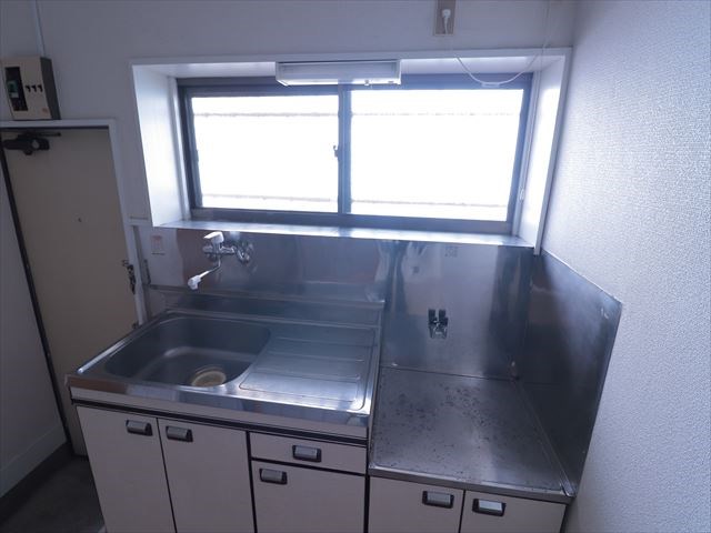ハイネス加納 キッチン
