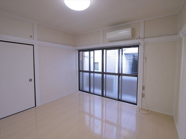 ハイネス加納 リビング