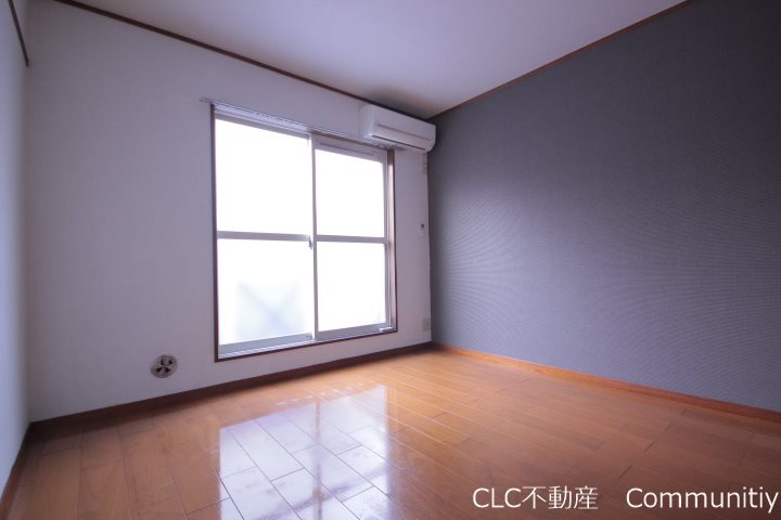 ツーステップ ベッドルーム