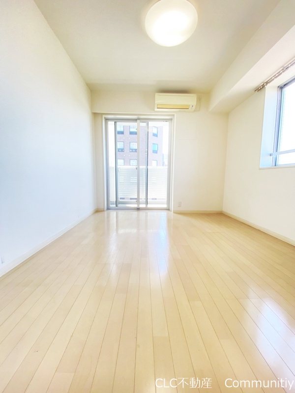 アゼスト浦安ステーション リビング