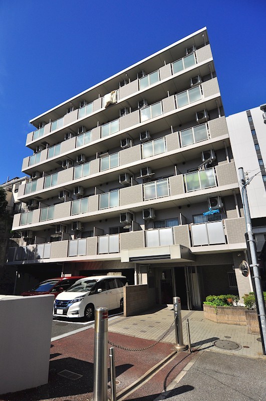 カスタリア野毛山 外観