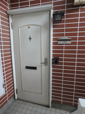 グランディ南行徳 玄関