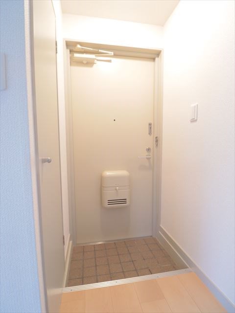 高重マンション (たかじゅう) 玄関