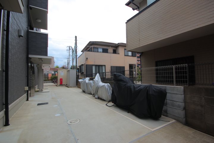その他13