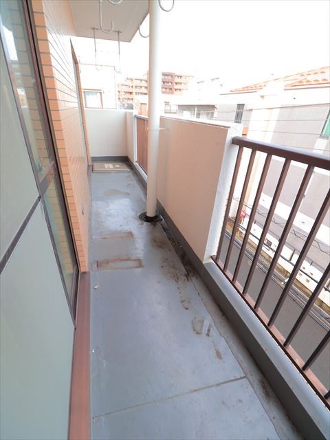 ラベルカンパーニュⅡ ベランダ