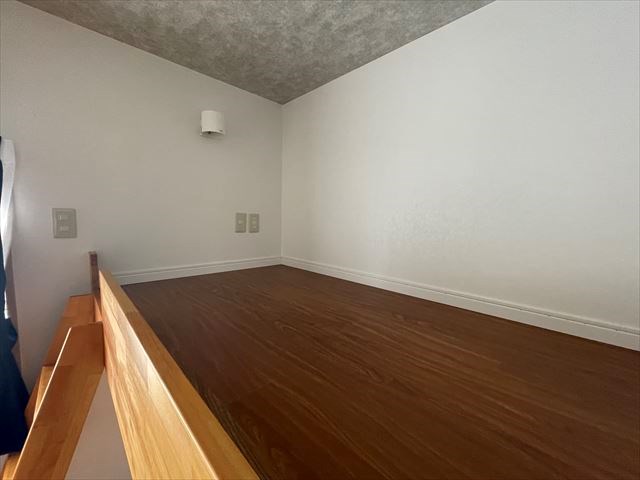 ロゼ2 ベッドルーム