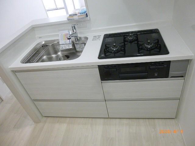 パステル・リオン キッチン