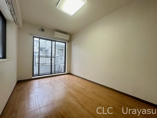 ジュネパレス浦安第2 ベッドルーム