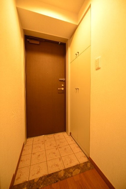 T・O BLDG 1st 玄関