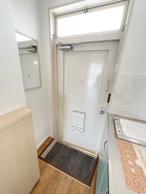 モア6 玄関