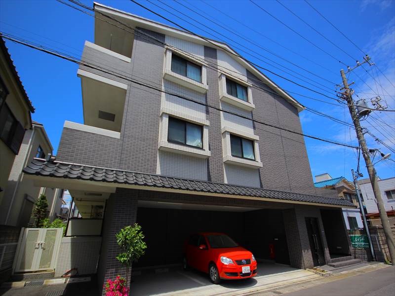 ラシィーヌ吹割 外観