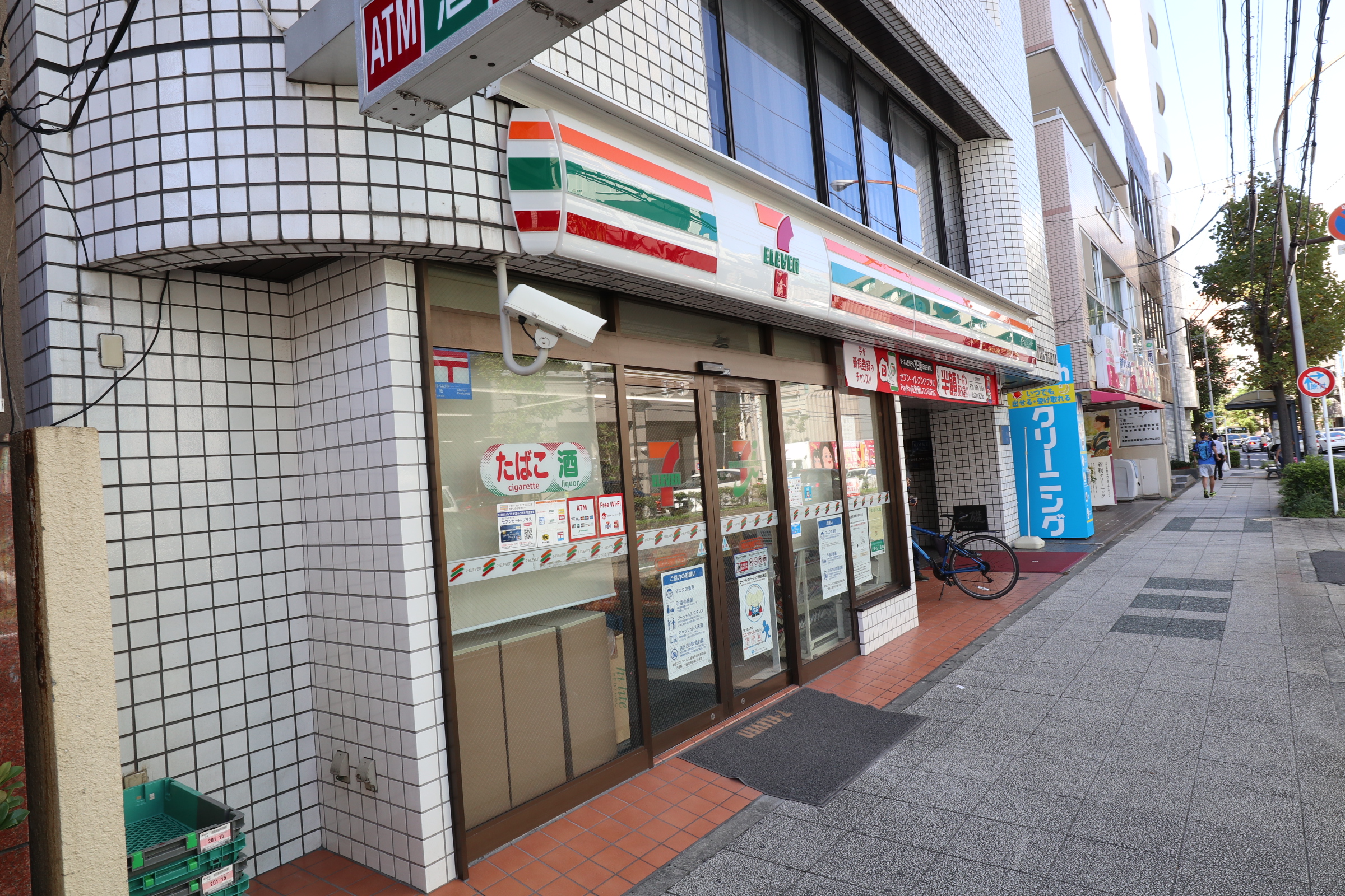 アーバンフォート横浜 コンビニ
