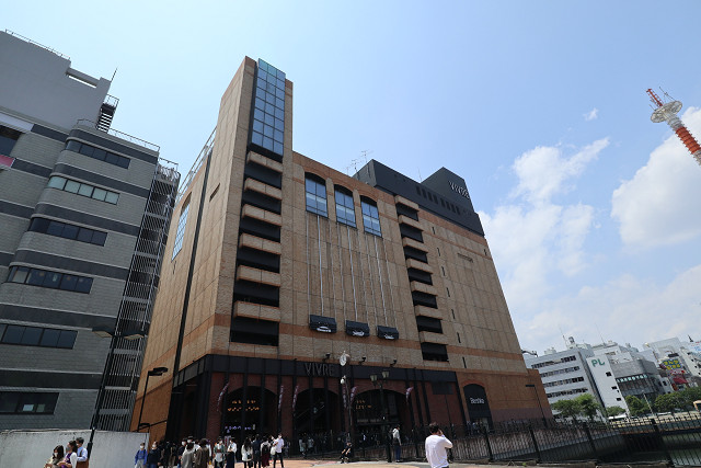 アーバンフォート横浜 ショッピング施設