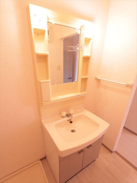 千葉県船橋市前貝塚町 洗面所