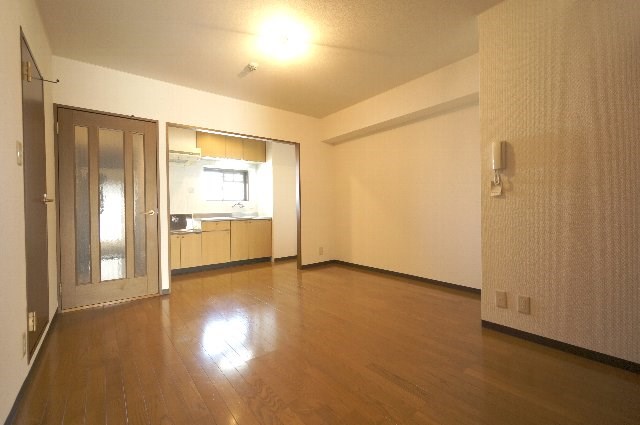 ウェルス幸 リビング