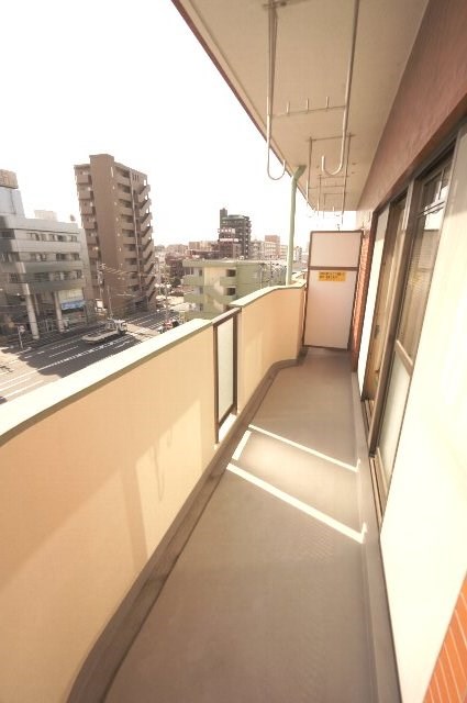 ウェルス幸 ベランダ