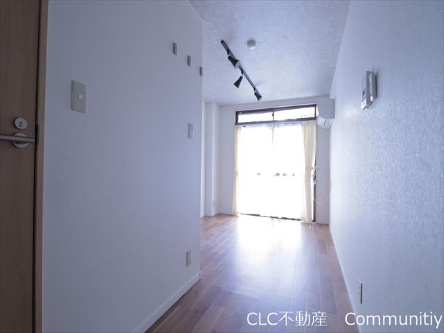 モア6 ベッドルーム