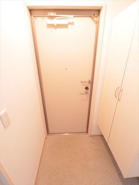 メゾンヴェール徳住 玄関