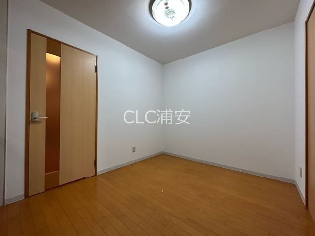 S ANNEX その他8