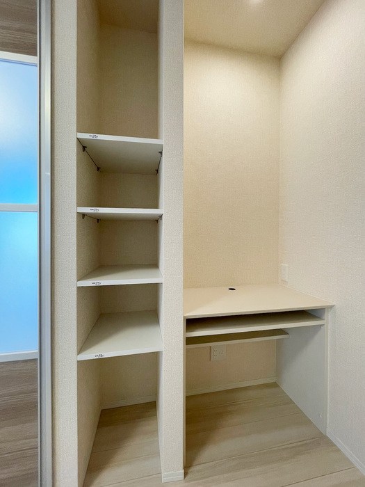 ＷＩＮＧＳ ベッドルーム