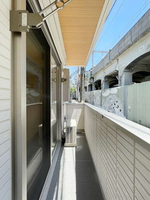 ＷＩＮＧＳ ベランダ