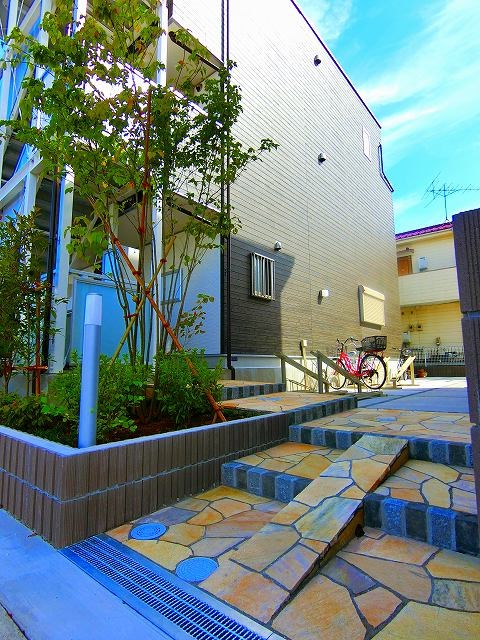 リブリ・エヌツー その他1