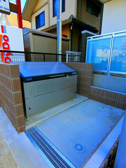 リブリ・エヌツー その他15