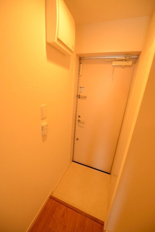 リブリ・JUN 玄関