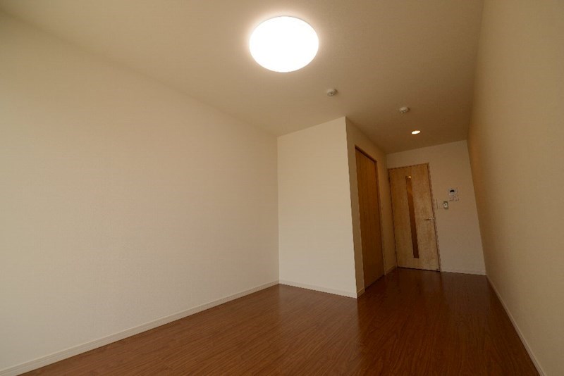 リブリ・JUN ベッドルーム