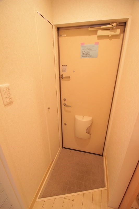さらさ1 玄関