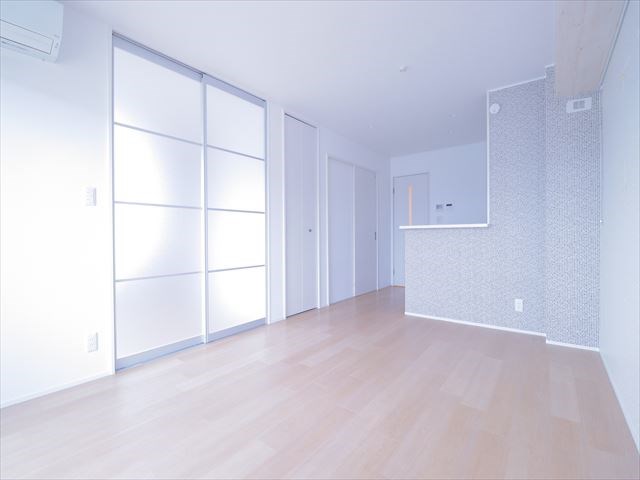 パステル・リオン リビング