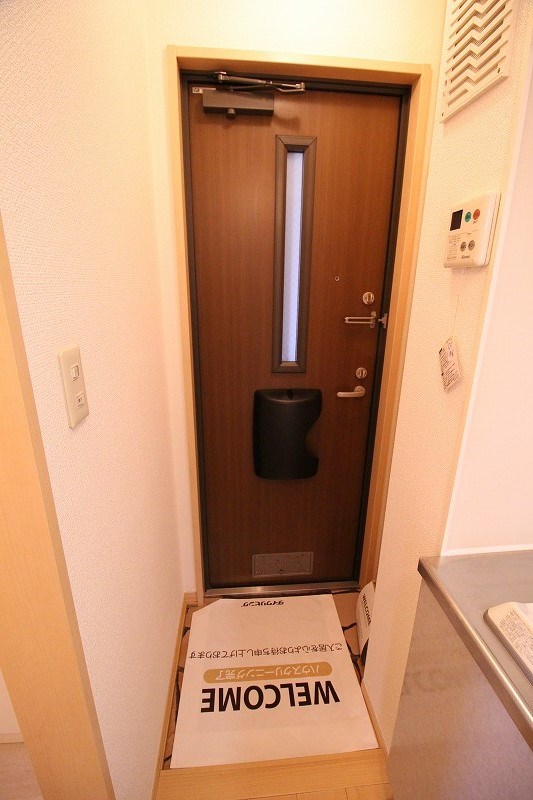 リュネットＭ 玄関