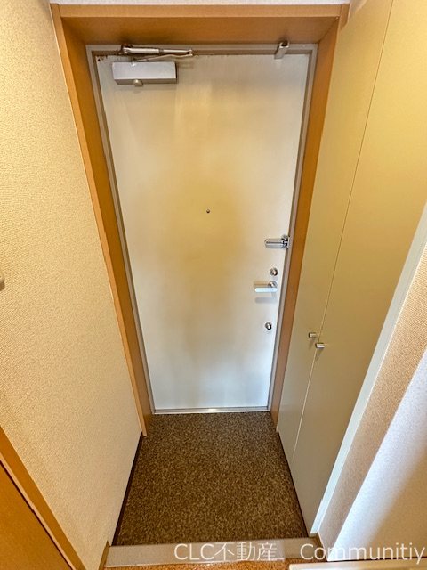 エスタブロ 玄関
