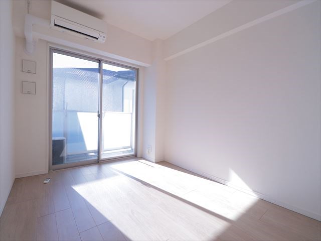 プライマル浦安 ベッドルーム