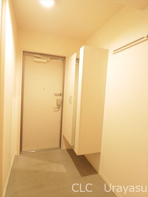 グランドソレイユ 玄関