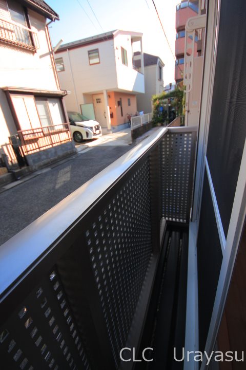 ＫＦ　ＭＡＩＨＡＭＡ ベランダ