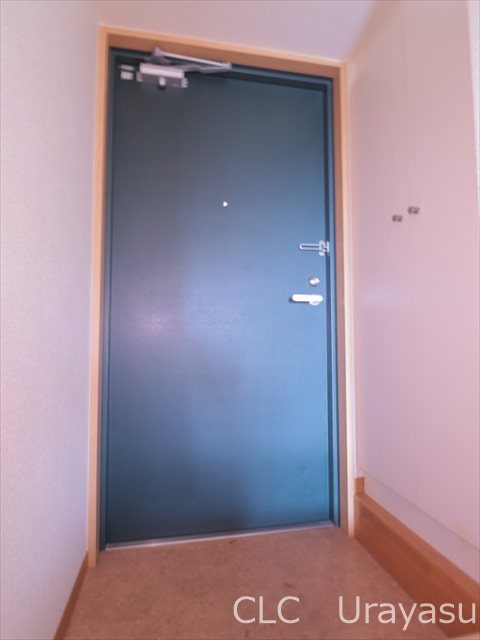 グランデルタ 玄関