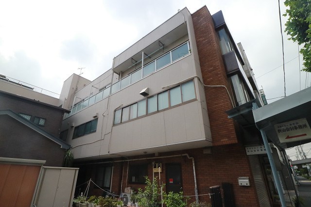 秋山ハイツ 外観
