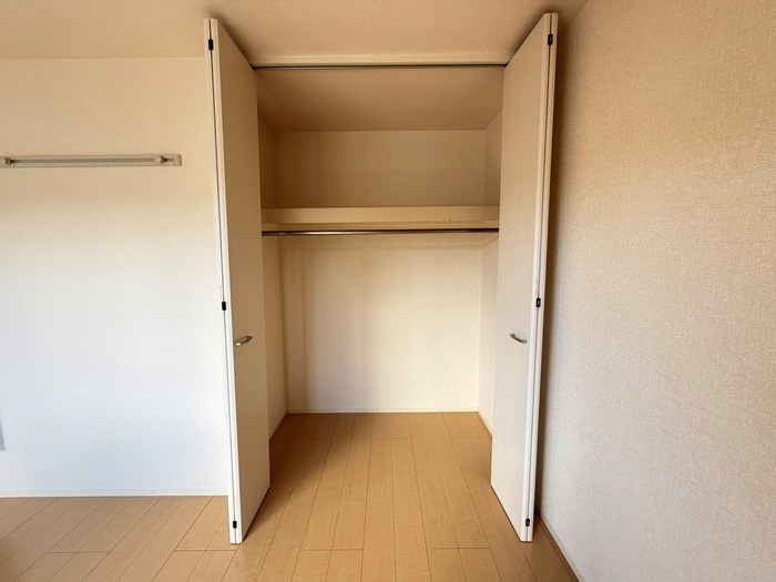 ドルチェ伊勢町 収納