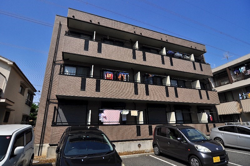 ドミールシャルマン 外観