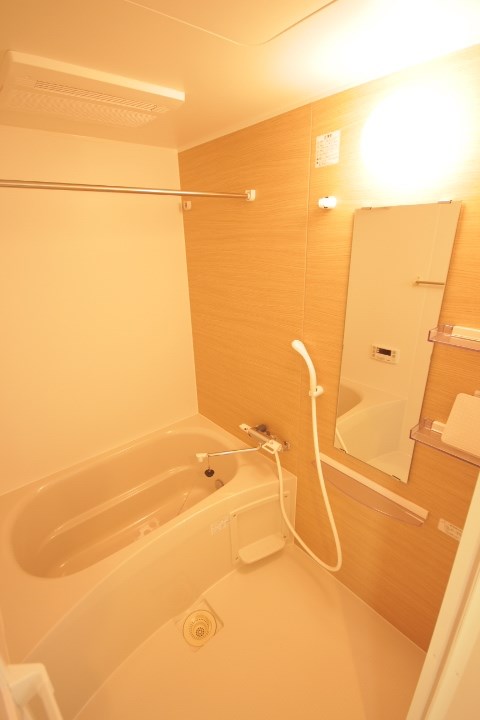 リブリ・ニソル 風呂画像